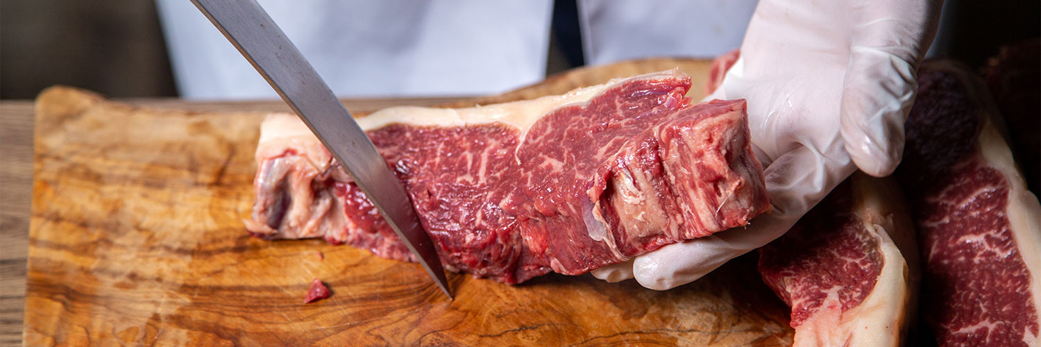 Cómo cortar la carne de res correctamente